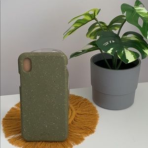Pela Moss Green iPhone XR case